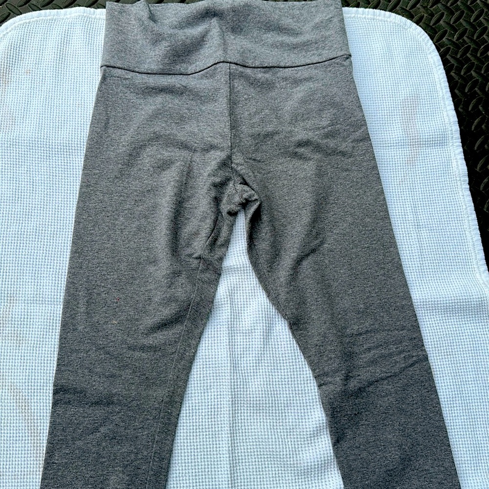 High waisted leggings